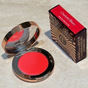 Charlotte Tilbury Beautiful Skin Island Glow Lip and Cheek - Sun-Blushed Glow